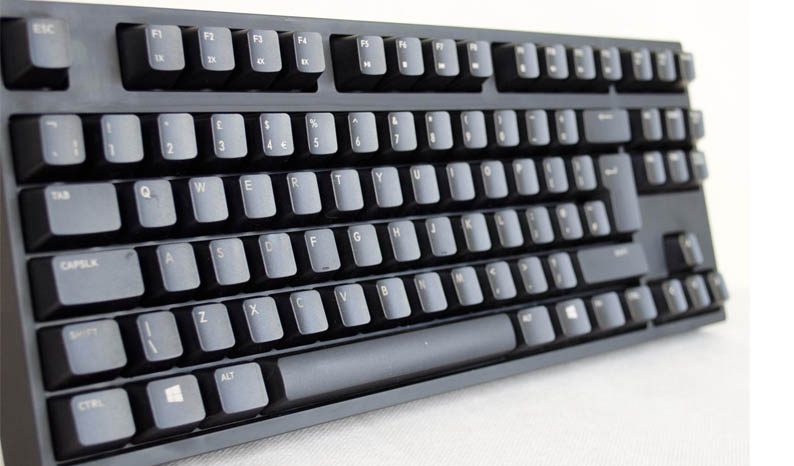 CM STORM NovaTouch TKL Mechanical Keyboard Review