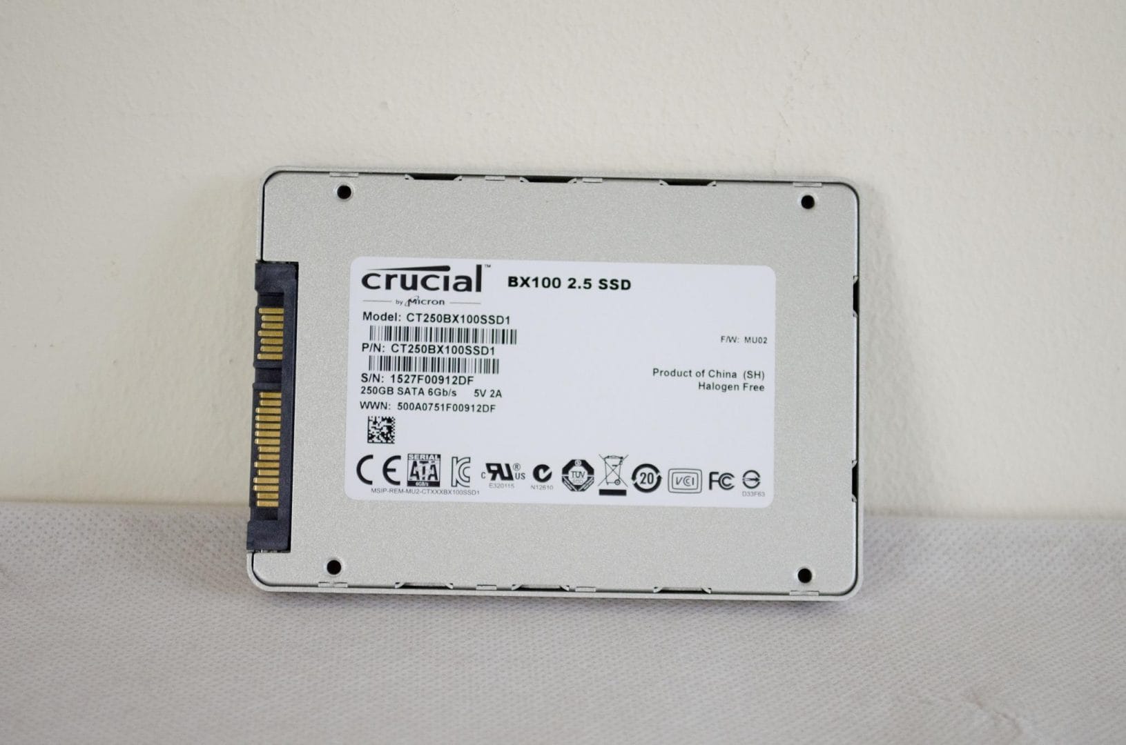 Crucial BX100 250GB SSD Mini Review - EnosTech.com