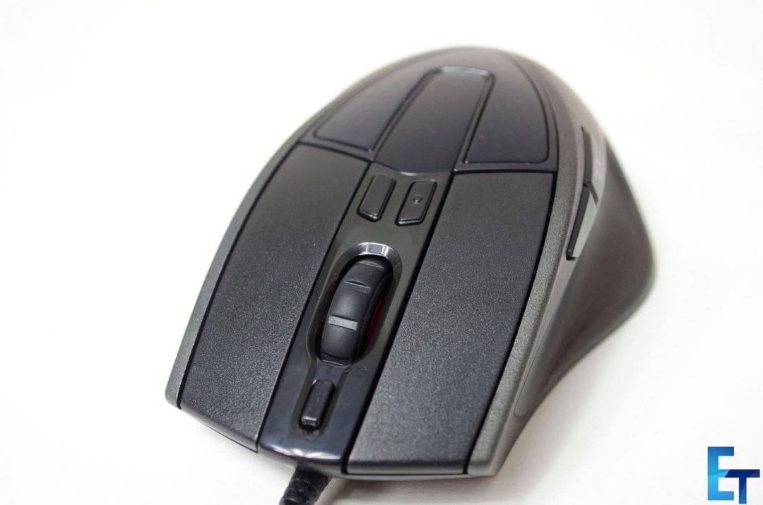 Cooler-Master-Sentinel-III-Ergonomic-Gaming-Mouse-Review_11