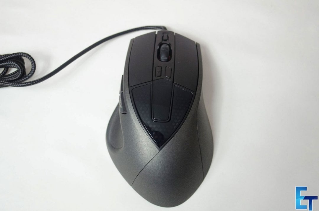Cooler-Master-Sentinel-III-Ergonomic-Gaming-Mouse-Review_7