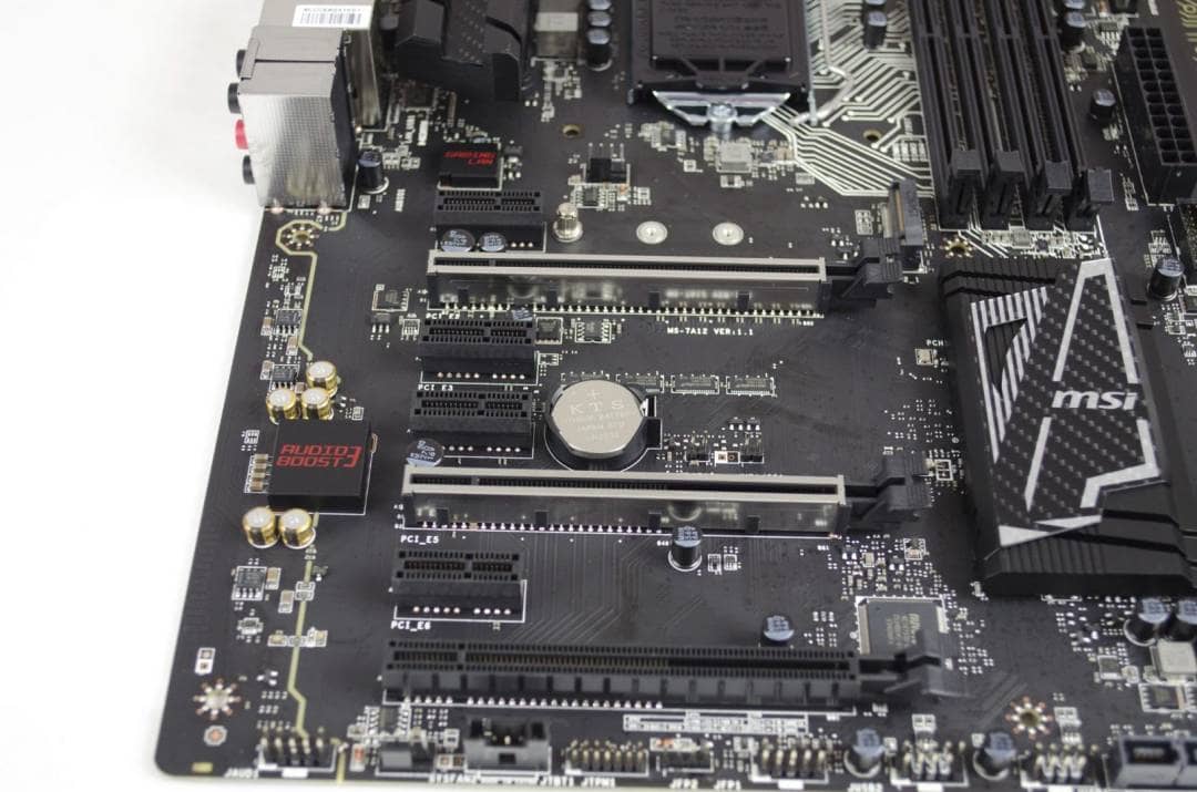 MSI Z170A Gaming Pro Carbon Motherboard Review_7