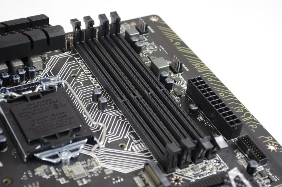 MSI Z170A Gaming Pro Carbon Motherboard Review_8