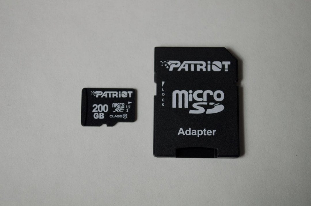 Patriot LX Series 200GB High Speed Micro SDXC_2