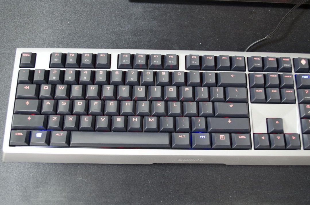 cherry mx-board 6 mechanical keyboard review_1