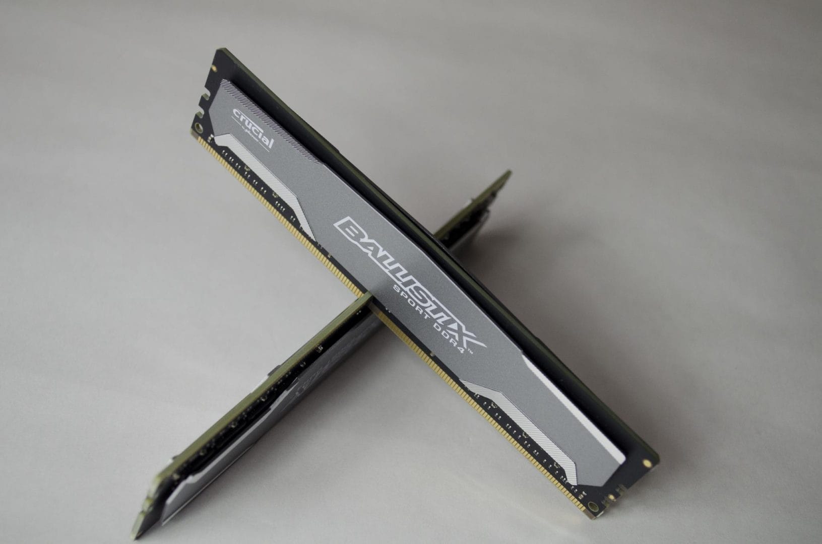 Crucial Ballistix Sport 16GB(2x8) DDR4 2400Mhz Memory Review - EnosTech.com