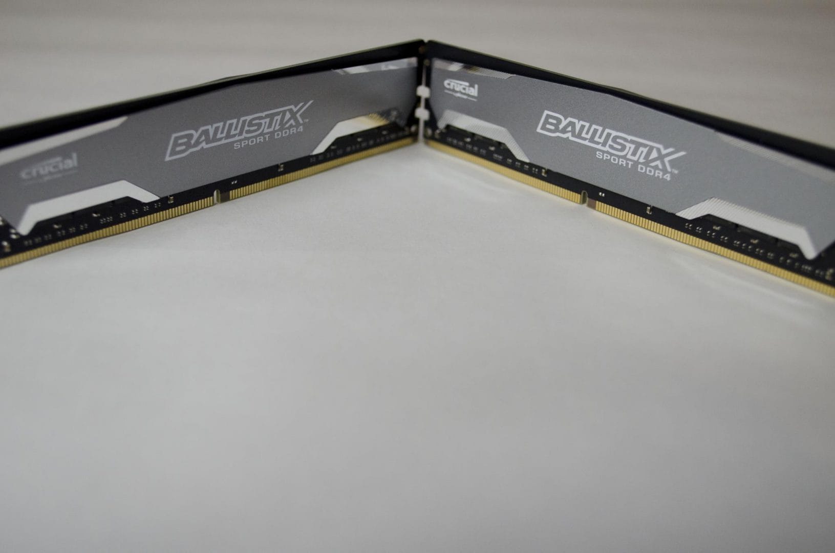 Crucial Ballistix Sport 16GB(2×8) DDR4 2400Mhz Memory Review - EnosTech.com