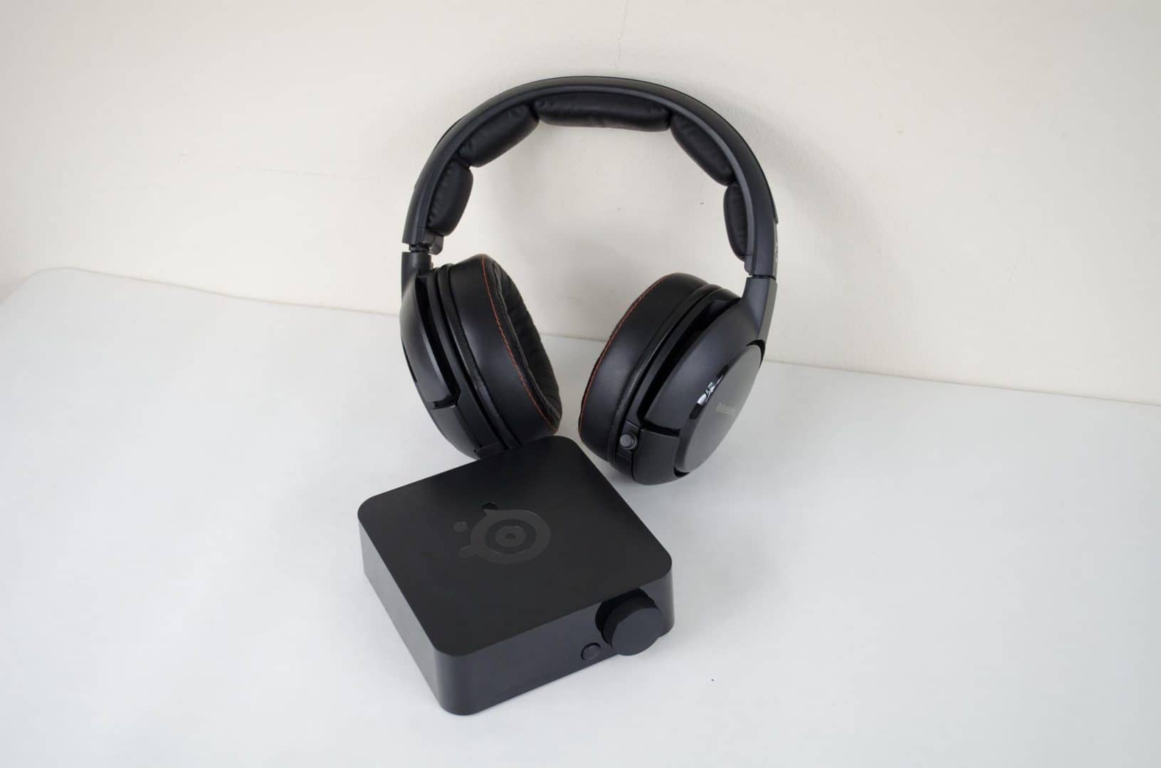 transaction Marine Duty SteelSeries Siberia 800 Wireless Gaming Headset Review - EnosTech.com