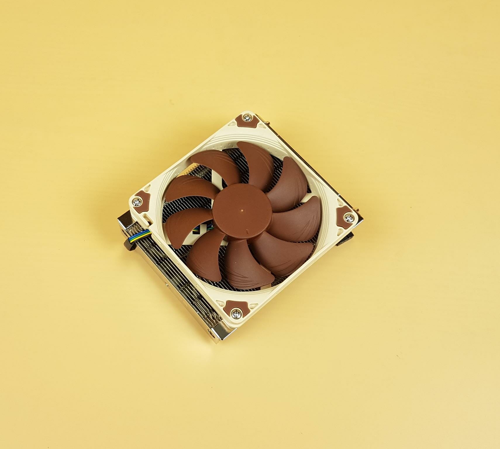 Noctua NH L9a AM5 CPU Air Cooler Review EnosTech Com