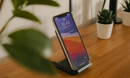 Maximizing Productivity with Style: The Best Multi-Functional Phone Stands for Your Desk